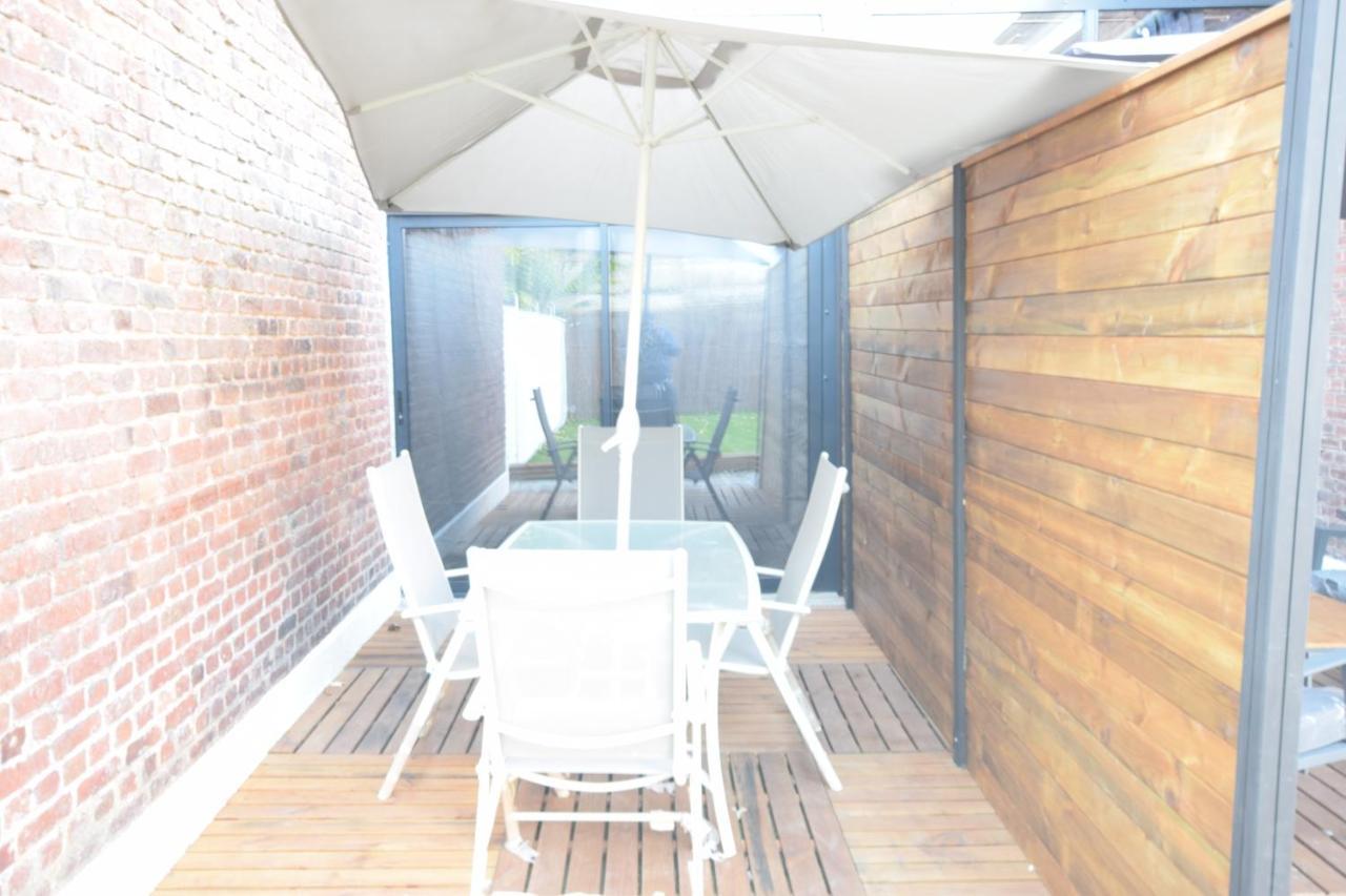 Hyper Centre Valenciennes - Wifi - Terrasse - Tramway - Lerelaisdodile2 Apartamento Exterior foto