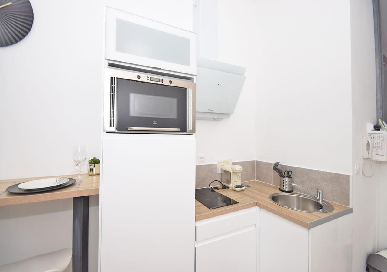 Hyper Centre Valenciennes - Wifi - Terrasse - Tramway - Lerelaisdodile2 Apartamento Exterior foto